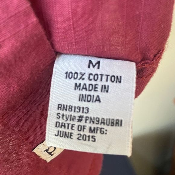 PD & C Maroon Button Down T-shirt Size Medium - Picture 8 of 8